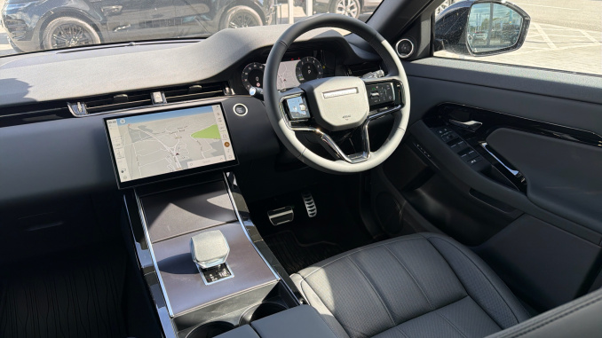 Land Rover Range Rover Evoque 1.5 P270e Edition 5dr Auto Hatchback - Image 21